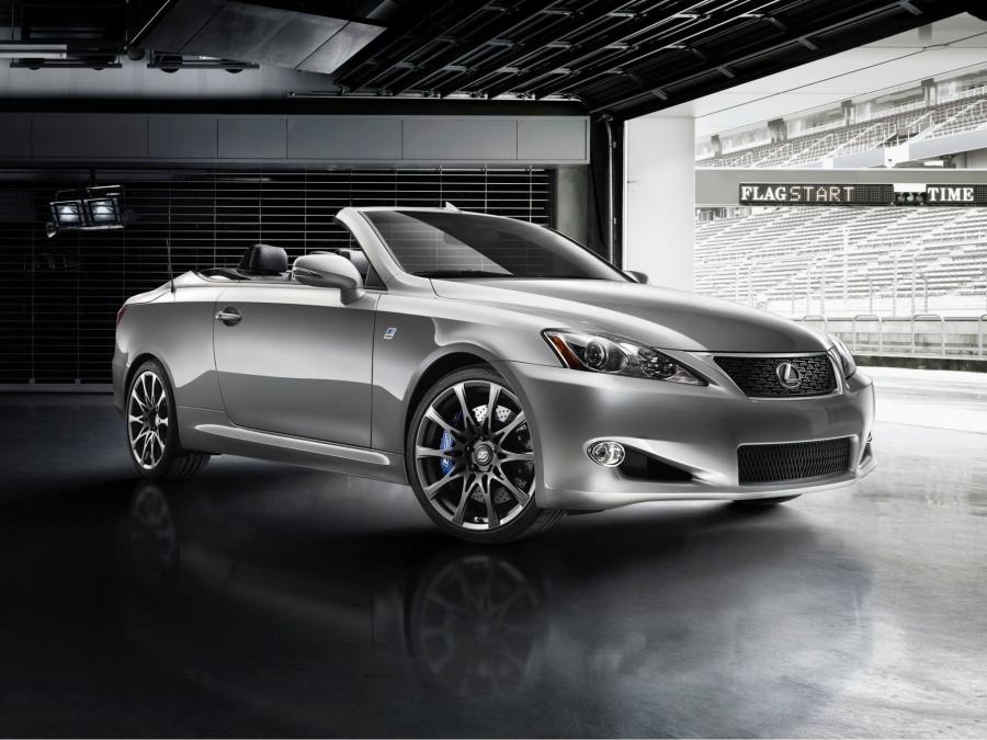  Lexus IS350C F-Sport Special Edition 2010 года  (фото 3 из 3)